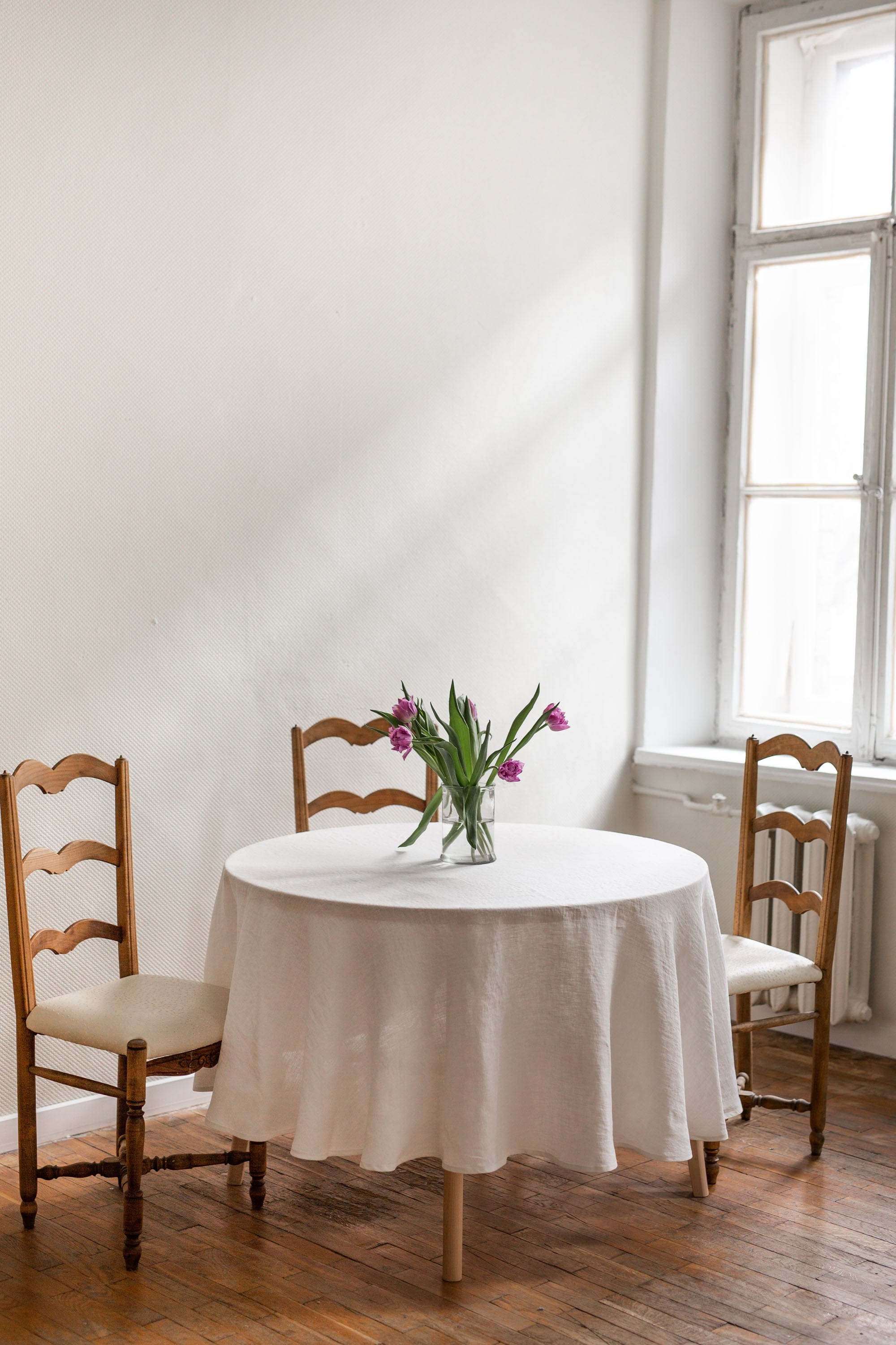 AmourLinen Linen tablecloth Round 59"/150 cm / White Linen tablecloth - Round 59"/150 cm/ White Linen tablecloth - Round 59"/150 cm/ White