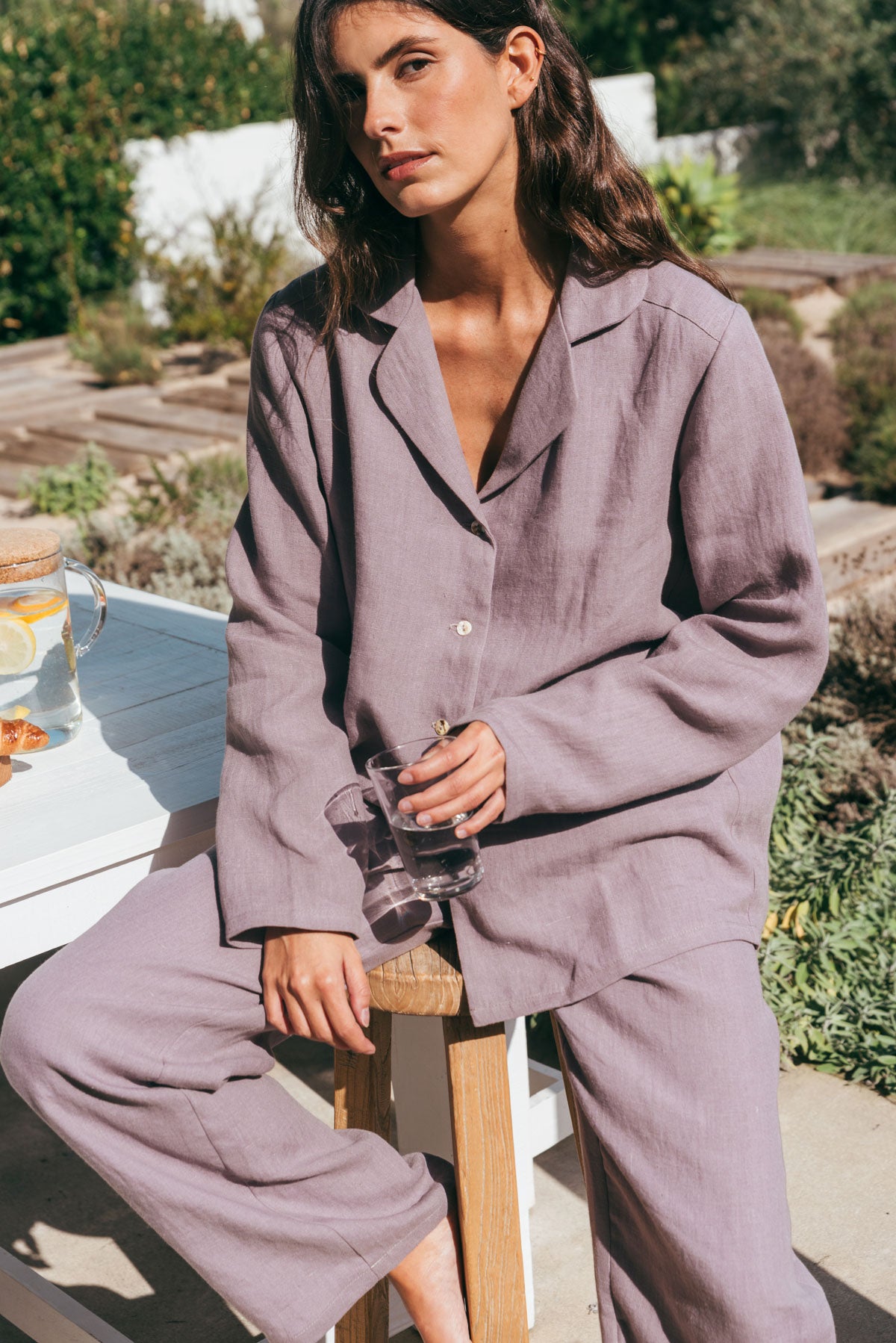 Nachtpyjamaset met lange mouwen in de kleur Dusty Lavender.