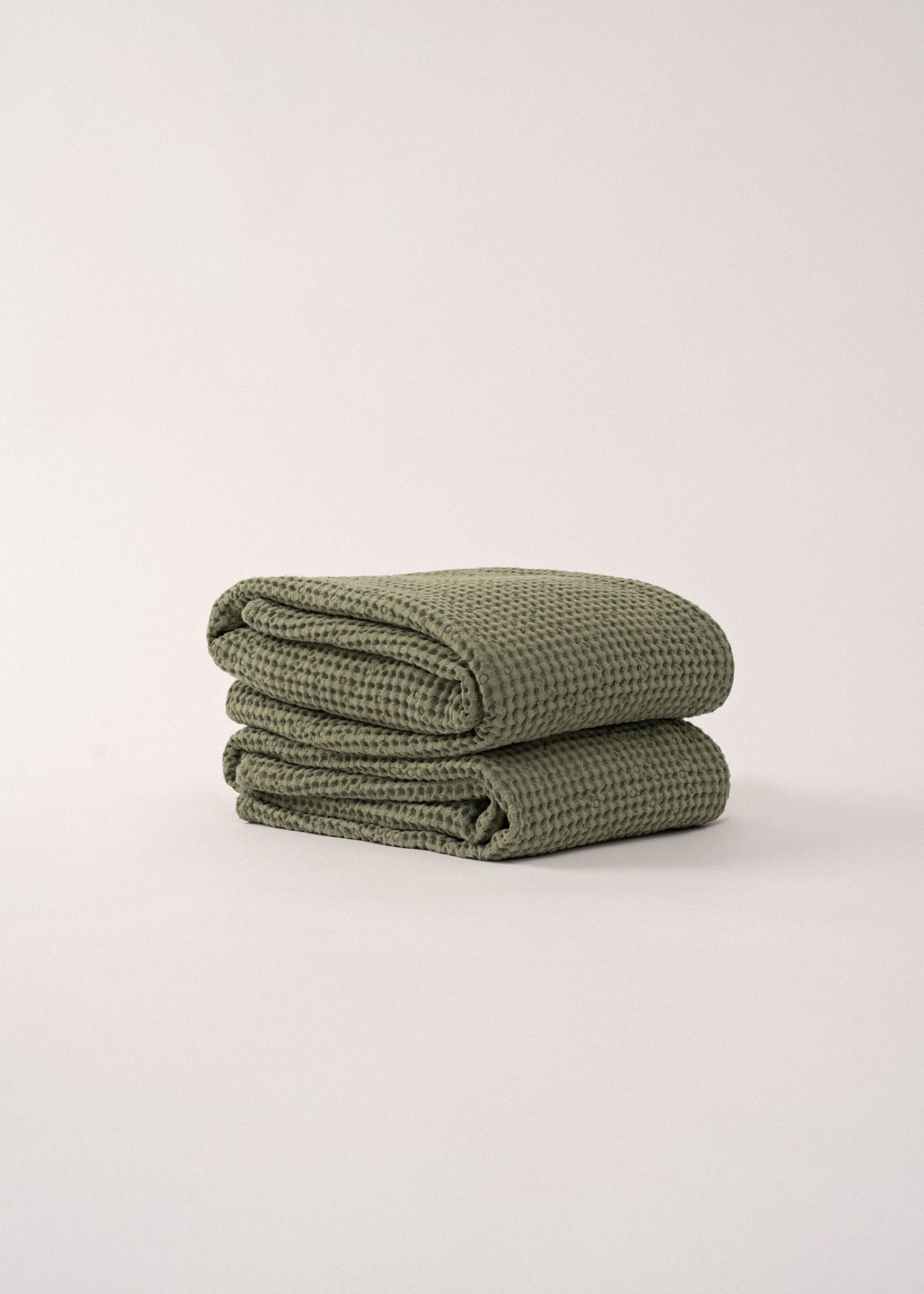 AmourLinen Linen waffle towel Linen waffle bath towel Linen Waffle Towel | AmourLinen | White