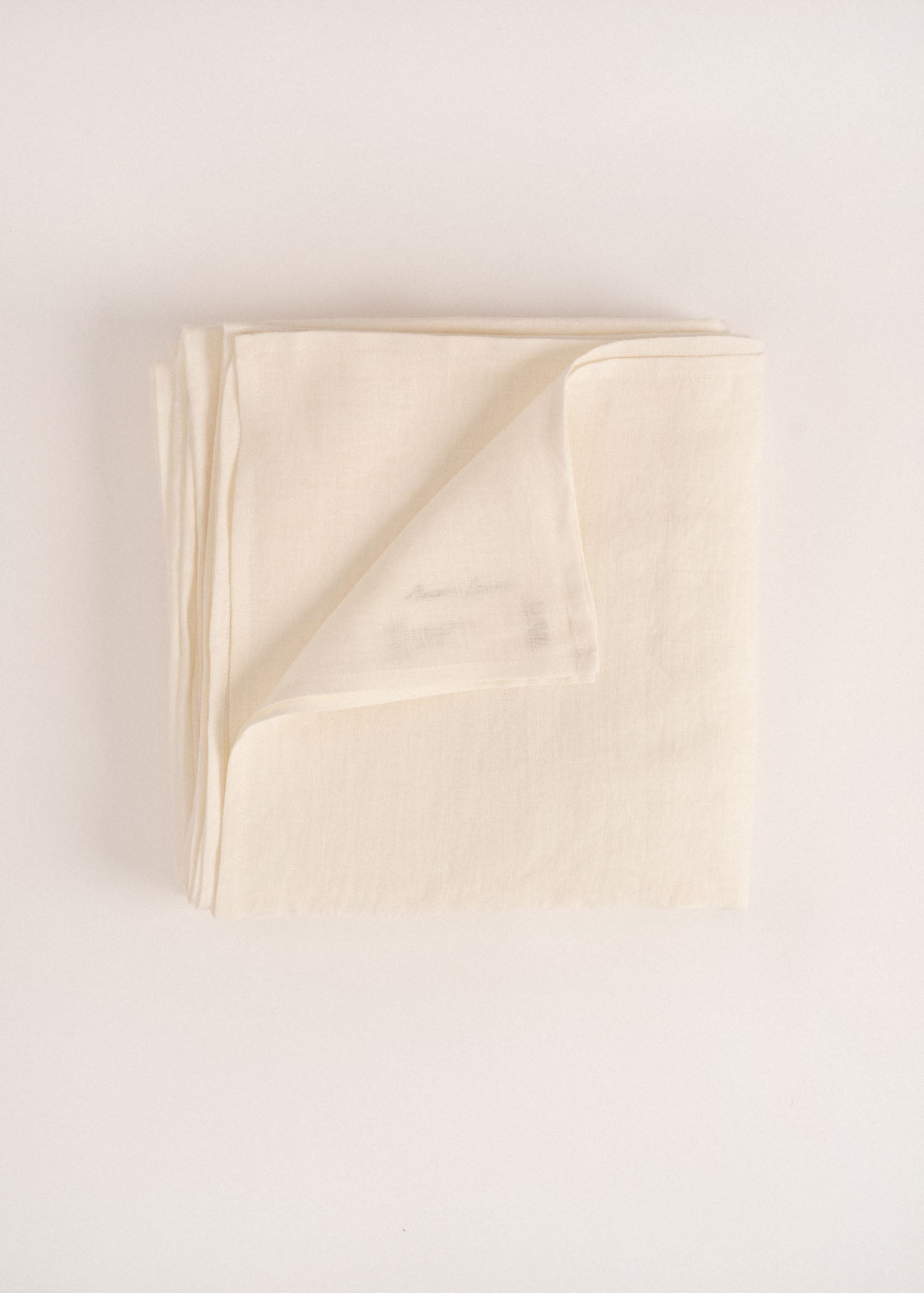 AmourLinen Linen tablecloth Linen tablecloth in White Linen Tablecloth in White | AmourLinen | White