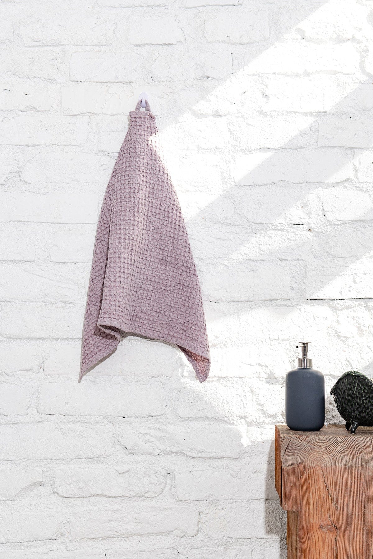 AmourLinen Linen waffle towel Waffle linen hand towel Waffle linen hand towel | AmourLinen